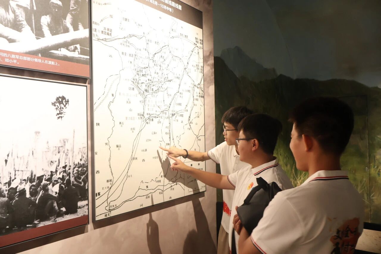 微信图片_2025-09-11_215457_620.jpg