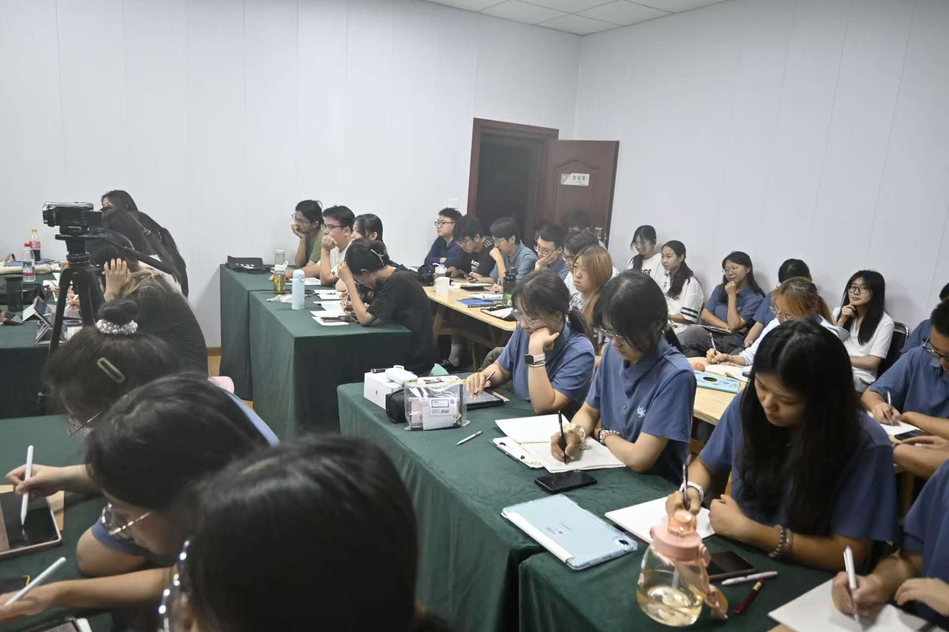 微信图片_20250909202903_249_16.jpg